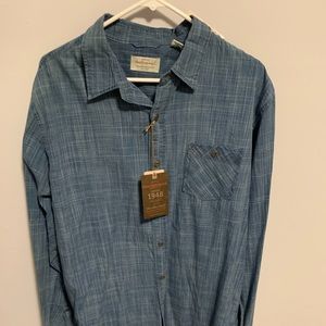 Men’s Long Sleeve Button Down